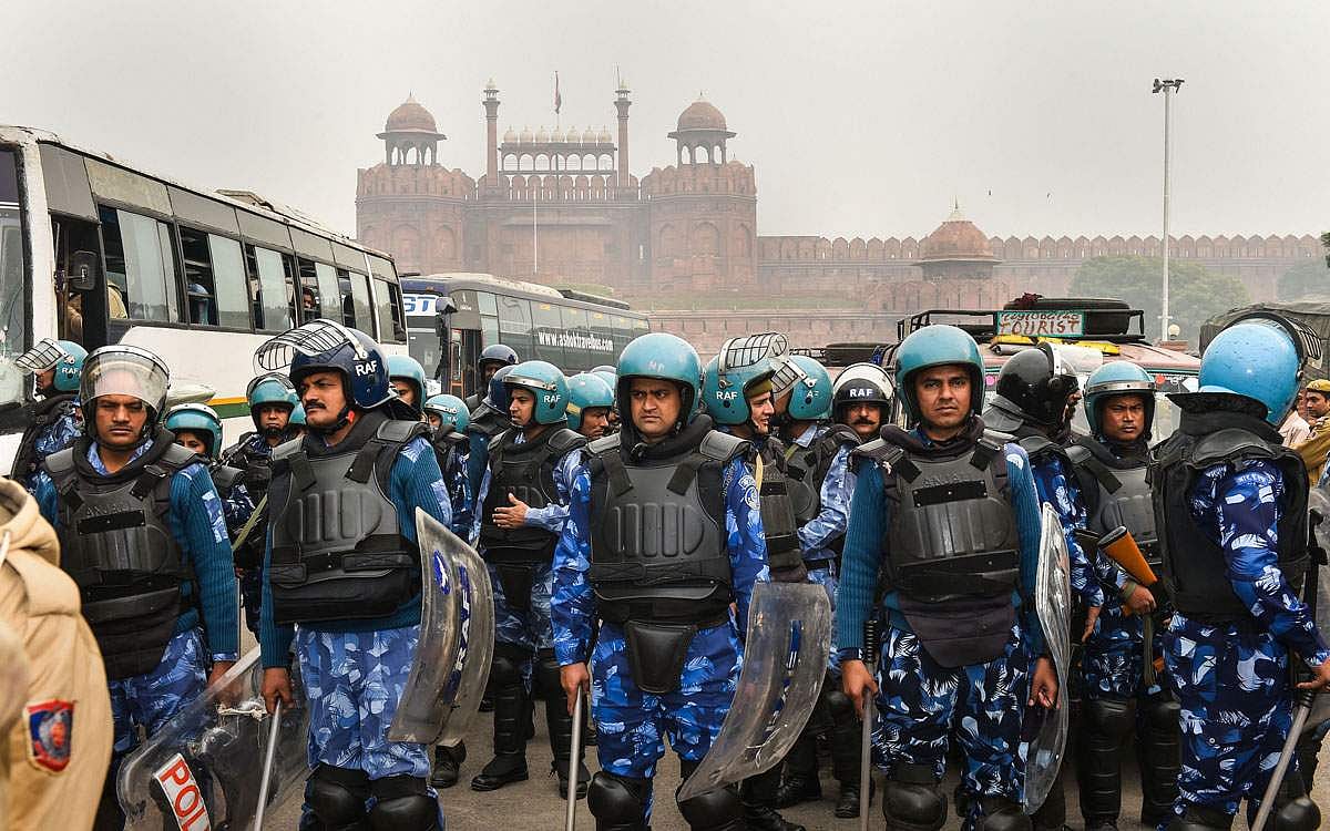 குடியுரிமை சட்டத்திற்கு எதிராக நாடுதழுவிய போராட்டம்