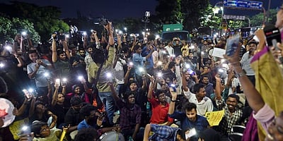 சென்னையில் போராட்டம் நடத்திய திருமாவளவன் உட்பட 500 பேர் மீது வழக்கு