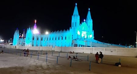 கிறிஸ்துமஸ் கொண்டாட்டம் :  தயாராகிறது வேளாங்கண்ணி