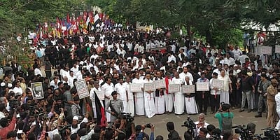 குடியுரிமைத் திருத்தச் சட்டத்திற்கு எதிராக ஸ்டாலின் தலைமையில் பேரணி தொடங்கியது