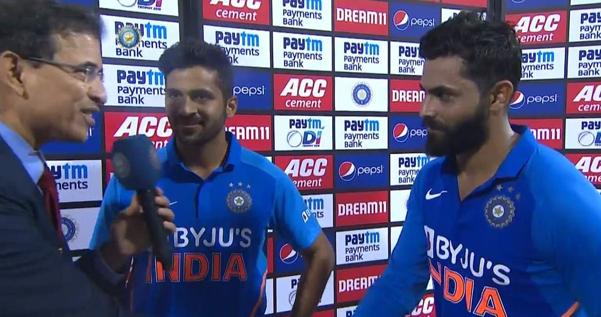 ஜடேஜாவிடம் ஹிந்தியில் கேள்வி கேட்டது ஏன்?: ஹர்ஷா போக்ளே விளக்கம்