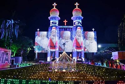 ஈரோட்டின் குட்டி தாஜ்மகால் எனப்படும் தேவாலயம் 