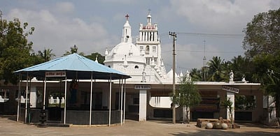 வீரமாமுனிவர் கட்டிய ஏலாக்குறிச்சி அடைக்கல அன்னை தேவாலயம்