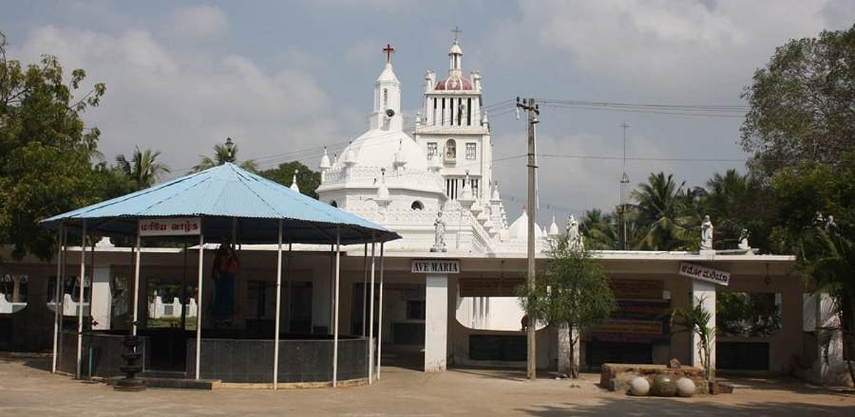 வீரமாமுனிவர் கட்டிய ஏலாக்குறிச்சி அடைக்கல அன்னை தேவாலயம்