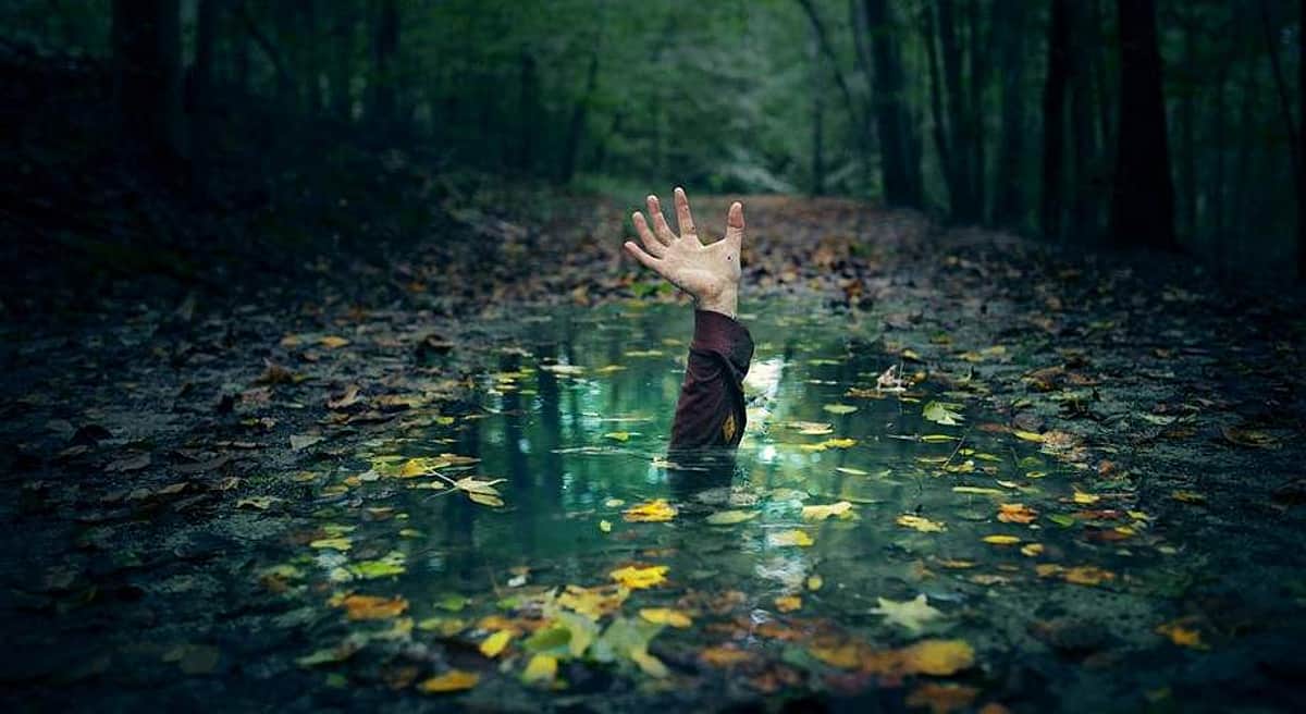 வாகன பழுது நீக்கும் மையத்தில் 4 வயது சிறுவன் நீரில் மூழ்கி உயிரிழப்பு