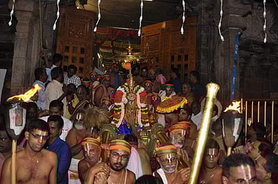 ஸ்ரீரங்கத்தில் வைகுண்ட ஏகாதசி திருவிழா தொடங்கியது