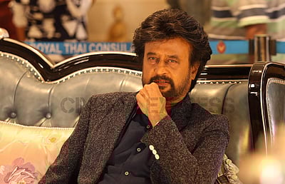 ரஜினி சென்ற விமானத்தில் கோளாறு!