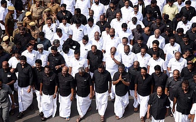 ஜெயலலிதாவின் மூன்றாம் ஆண்டு நினைவு தினம் அனுசரிப்பு