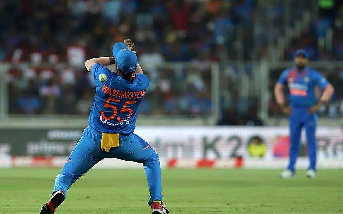 இதுபோல மோசமாக ஃபீல்டிங் செய்தால் எவ்வளவு ரன்கள் எடுத்தாலும் பத்தாது: விராட் கோலி வேதனை!