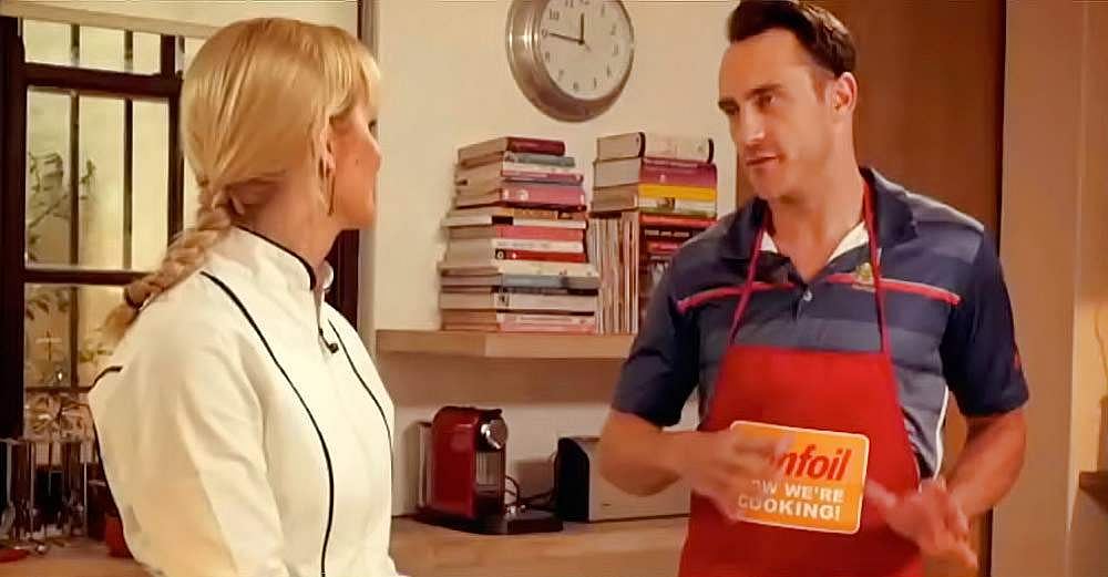 36. ஒரு கிரிக்கெட் வீரருக்குள் ஒளிந்திருக்கும் பல்வேறு திறமைகள்!