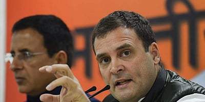 இதை அச்சிட்ட தாள் அளவுக்கு கூட அறிக்கைக்கு மதிப்பில்லை: ரஃபேல் சிஏஜி அறிக்கை குறித்து ராகுல் 