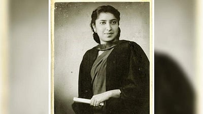 33 கைதிகளின் கண்களை, பீகார் போலீசார் ஊசிகளையும், அமிலத்தையும் பயன்படுத்தி குருடாக்கிய கொடுமை! விசாரணை கைதிகளை மீட்டவர் இவர்தான்!