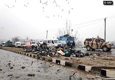 காஷ்மீர் தற்கொலை தாக்குதலுக்கும் தங்களுக்கு எந்த தொடர்பும் இல்லை: சொல்கிறது பாகிஸ்தான்