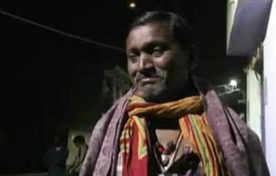 ‘இன்னொரு மகனையும் தாய்நாட்டுக்காக பலி கொடுக்கத் தயார்’ புல்வாமா தாக்குதலில் இறந்த ராணுவவீரரின் தந்தையின் தீரம்!