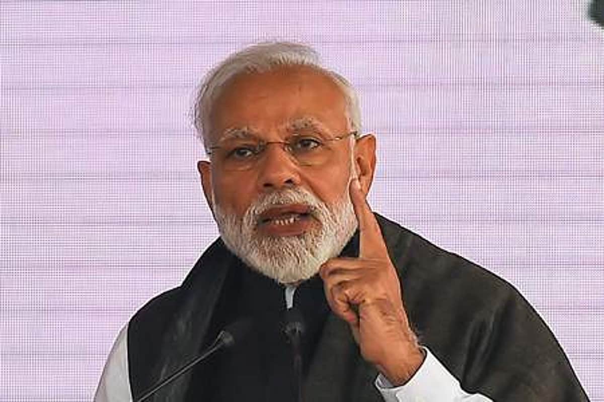 பாகிஸ்தானின் விளம்பரத்தூதுவர்கள் போல எதிர்கட்சிகள் செயல்படுகின்றன: பிரதமர் மோடி