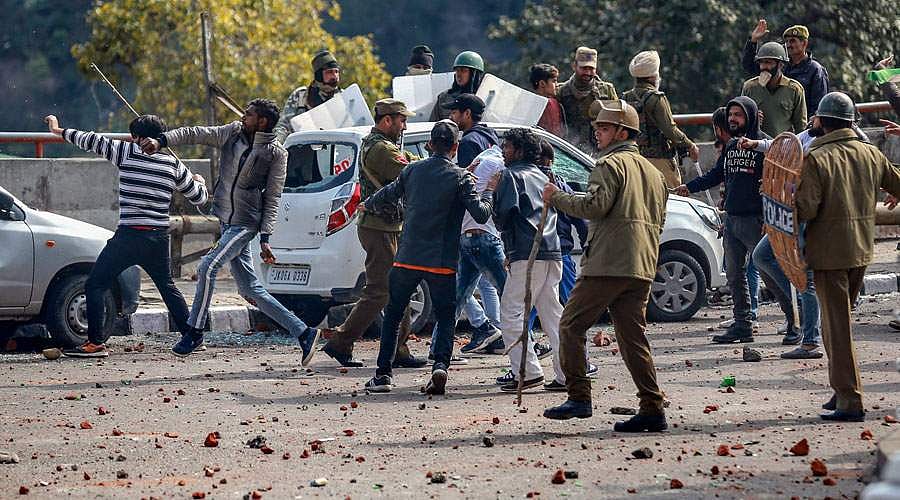 அரசியல் கட்சிக்கு மாற்று தீவிரவாதமல்ல!