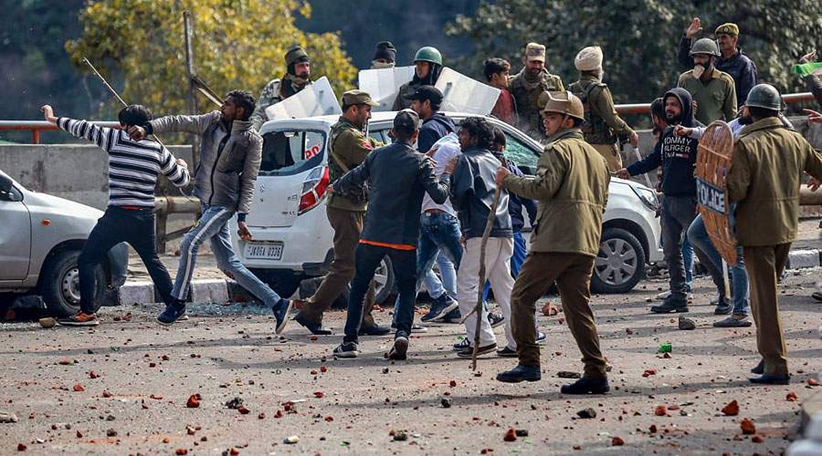 அரசியல் கட்சிக்கு மாற்று தீவிரவாதமல்ல!