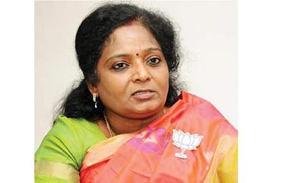 கனிமொழி எம்.பி.க்கு எதிரான வழக்கு: தெலங்கானா ஆளுநர் தமிழிசை மனு