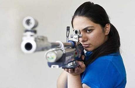 துப்பாக்கி சுடுதலில் உலக சாதனை படைத்த இந்தியர்கள்!