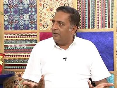 மோடி யாருங்க? மோடி குஜராத்தில் இருந்து வந்த மாடல் - பிரகாஷ்ராஜ் காட்டம்!