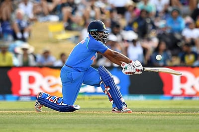 ஒருநாள் தொடர்: அதிக ரன்கள், அதிக விக்கெட்டுகள் எடுத்த வீரர்கள்!