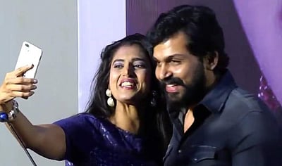 கார்த்தியுடன் இணைந்து செல்ஃபி எடுக்க முயன்றது ஏன்?: நடிகை கஸ்தூரி விளக்கம்! (விடியோ)