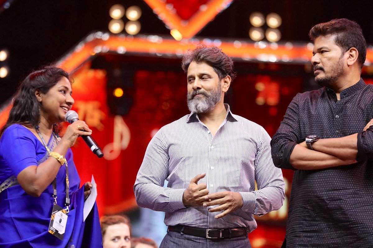 ‘எனக்கு ஷங்கரிடம் சான்ஸ் கேக்குறியா?’: இளையராஜாவின் கோபம் குறித்து ரோஹிணி பதில்!