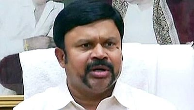 ஈபிஎஸ், ஓபிஎஸ் மீது வைத்த குற்றச்சாட்டுகளை திரும்பப் பெற மாட்டேன்: மீண்டும் இணைந்த கே.சி.பழனிசாமி பேட்டி