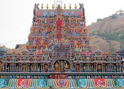 திருப்பரங்குன்றம் முருகன் கோயிலில் காா்த்திகை தீபத்திருவிழா கொடியேற்றம்!