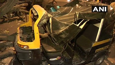 மும்பை தாராவி கட்டட விபத்து: ஒருவர் சாவு, 3 பேர் படுகாயம்