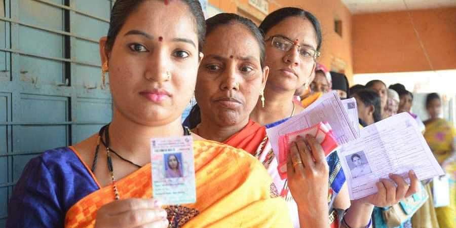 10 கோடி பெண்களின் ஜன் தன் கணக்குகளில் 2-வது தவணையாக ரூ. 500