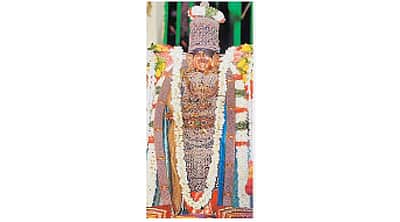 மதுரையில் கள்ளழகர் தசாவதாரம்