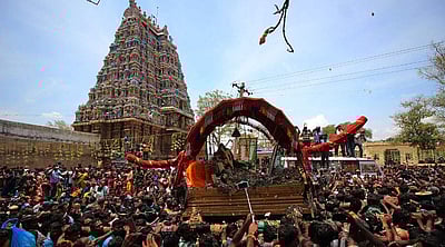 அழகர் மலையில் கள்ளழகர்