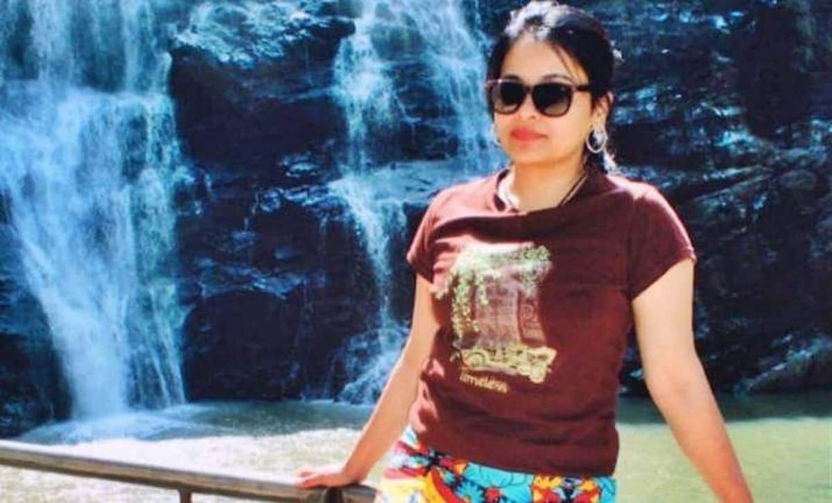 என்.டி.திவாரி மகன் மரணத்தில் திடீர் திருப்பம்: ரோஹித் திவாரி மனைவி கைது