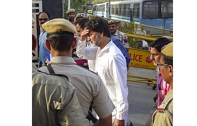 காஷ்மீர் பிரிவினைவாதத் தலைவர் யாசின் மாலிக்கிற்கு மே 24 வரை நீதிமன்றக் காவல் 