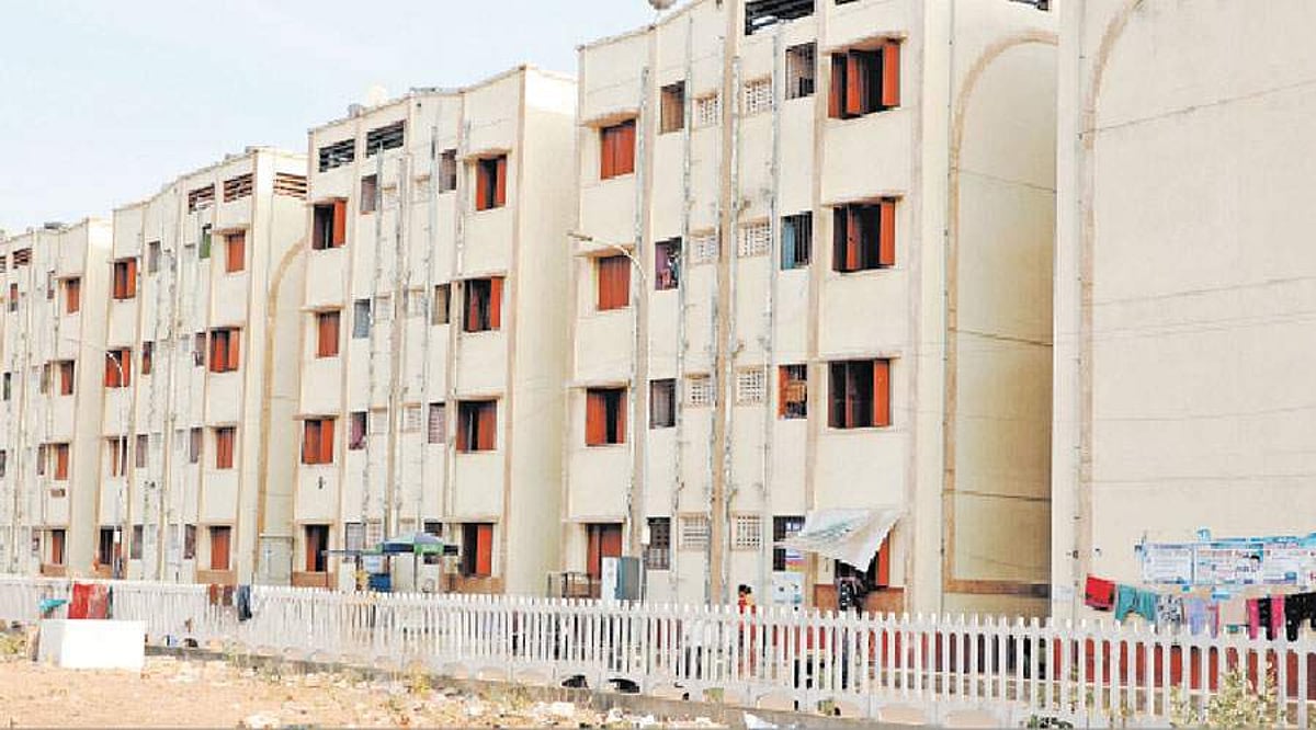 2 மாதத்துக்கு ரூ.5,000 மின் கட்டணம்: பரிதவிக்கும் குடிசை மாற்று வாரிய மக்கள்