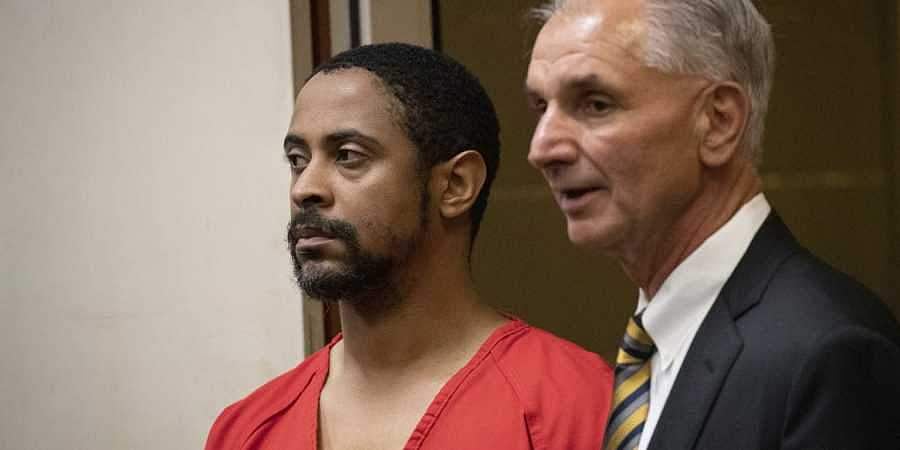 முஸ்லிம்கள் என நினைத்து பாதசாரிகள் மீது காரை மோதிய அமெரிக்கர்