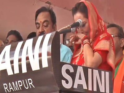 அவர் என்னை கொல்ல முயற்சித்தார்: பிரசாரத்தில் கண்கலங்கிய ஜெயபிரதா