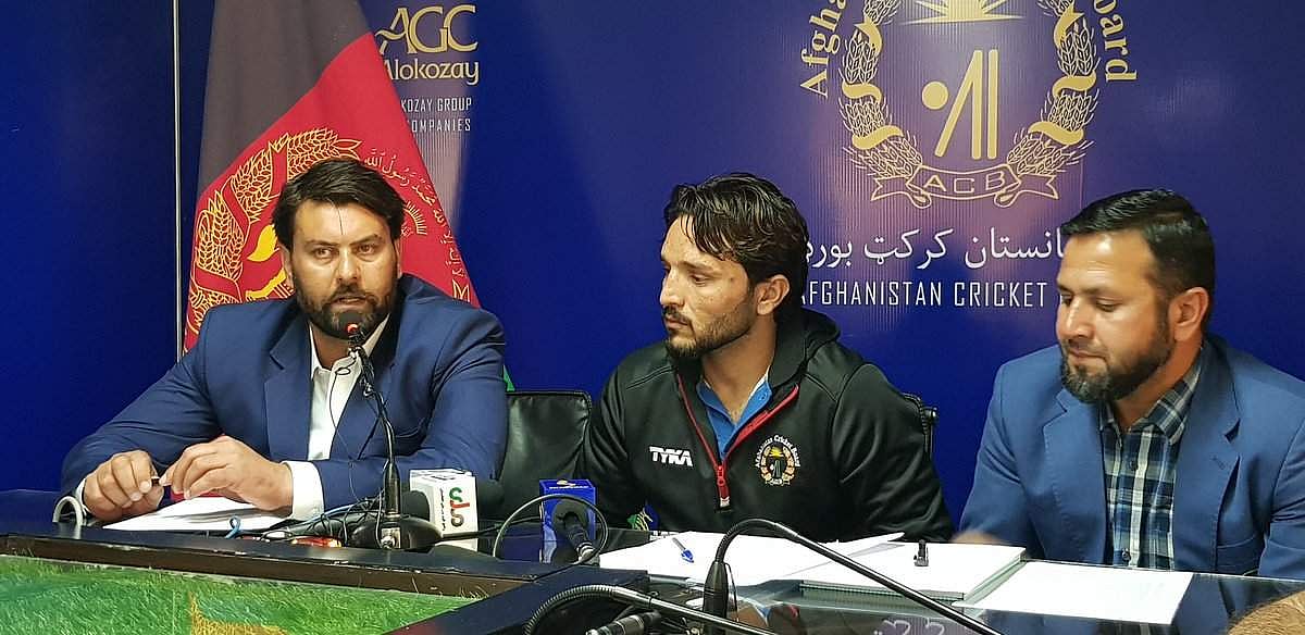 உலகக் கோப்பைப் போட்டிக்கு முன்பாக ஆப்கானிஸ்தான் ஒருநாள் அணி கேப்டன் நீக்கம்!