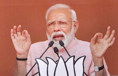 ஹெலிகாப்டர் பேரத்தில் லாபமடைந்தது யார்?: பிரதமர் நரேந்திர மோடி கேள்வி