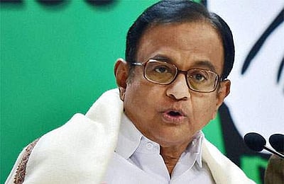 ஜம்மு-காஷ்மீரில் தலைவர்களை வீட்டு சிறையில் வைத்திருப்பது கண்டனத்திற்குரியது: ப.சிதம்பரம்