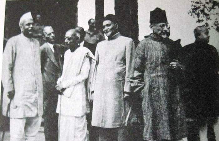 சுதந்திரத்துக்கு முன் இந்தியர்கள் அமைத்த இடைக்கால அரசு