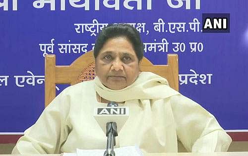 பாலியல் வன்கொடுமை குற்றவாளிகளை சாகும் வரை தூக்கிலிட வேண்டும்: மாயாவதி ஆவேசம்