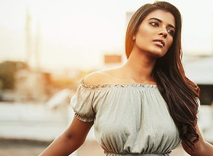 நான் காதலிக்கும் நபர் யார்?: ஐஸ்வர்யா ராஜேஷ் கேள்வி!