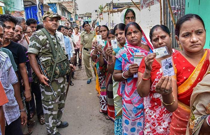 அடேங்கப்பா ஒரே வீட்டில் 66 வாக்காளர்களா? அலகாபாத் அதிசயம் பற்றி பார்க்கலாம்!