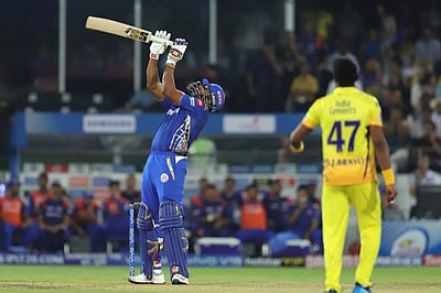 களத்தில் வீராப்பு காட்டிய பொல்லார்டுக்கு 25 சதவீத அபராதம் விதிப்பு