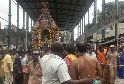 ஆடிக் கிருத்திகை: வடபழனி முருகன் கோயிலில் திரளான பக்தர்கள் பங்கேற்பு