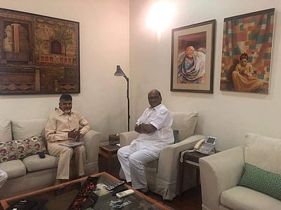 சந்திரபாபு நாயுடு, சரத் பவார் திடீர் சந்திப்பு