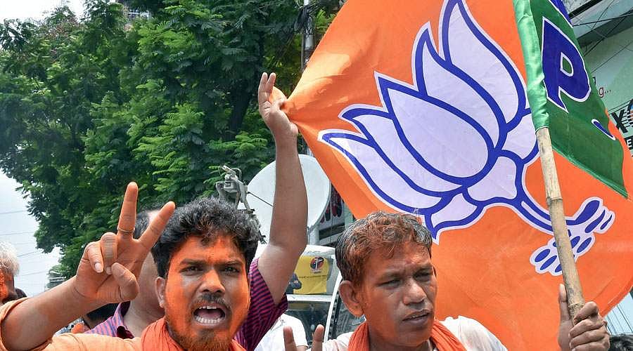 சிக்கிம் இடைத்தேர்தல்: முதல்வர் வெற்றி; இரண்டு தொகுதிகளைக் கைப்பற்றிய பாஜக!