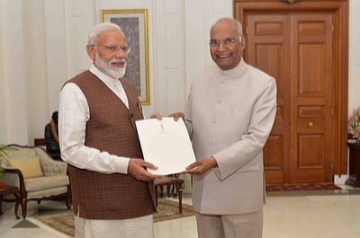 நரேந்திர மோடி 30-ஆம் தேதி பிரதமராக பதவியேற்பு: குடியரசுத் தலைவர் மாளிகை அறிவிப்பு